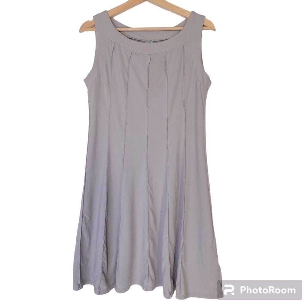 LOILA GRAY EXPOSED SEAMS DRESS SIZE SMALL